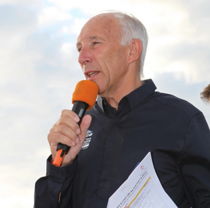PROFESSIONAL TRIATHLETES ORGANISATION ANNOUNCES THE “VOICE OF CYCLING” PHIL LIGGETT AS LEAD….